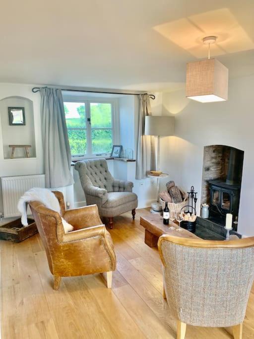 Coed Farm-Hot Tub-Sleeps 12-Near Brecon Villa Eksteriør bilde